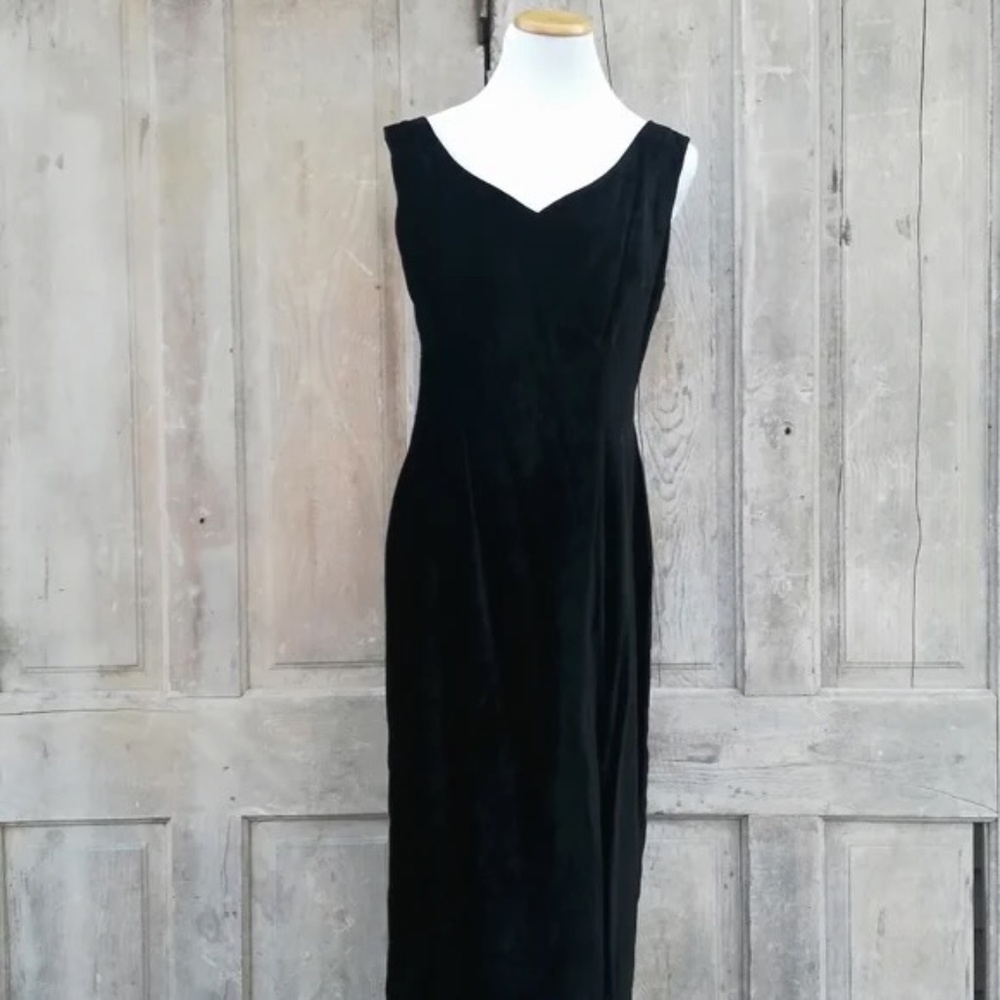 Vintage Black Velvet Dress